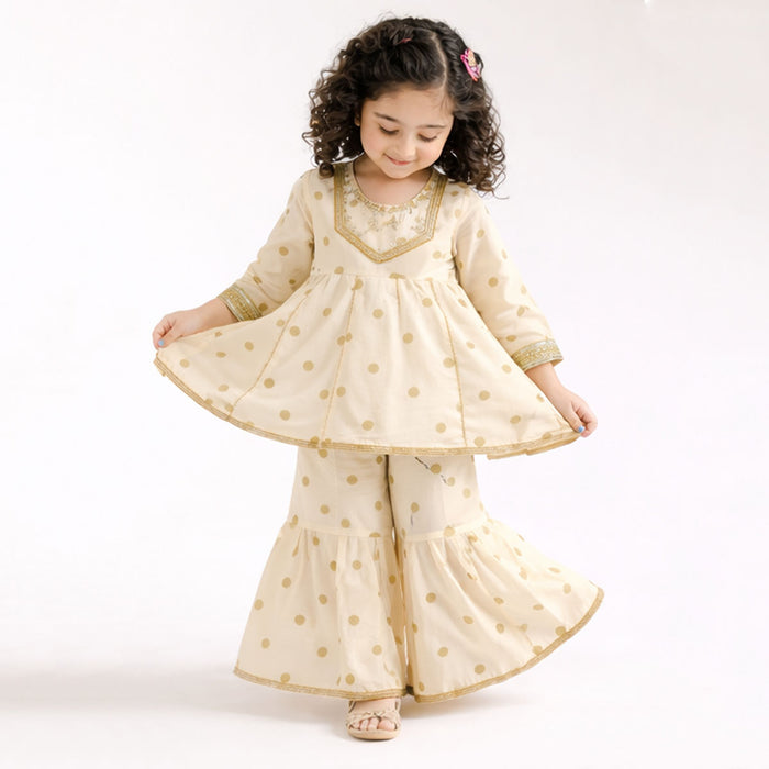 Girl Skin Flower Gliterish Two Piece Set