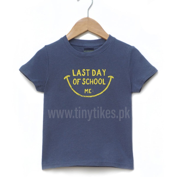 EC Half Sleeve Boys T-Shirt Last Day Of School Me Print Dark Grey Color - TinyTikes.pk