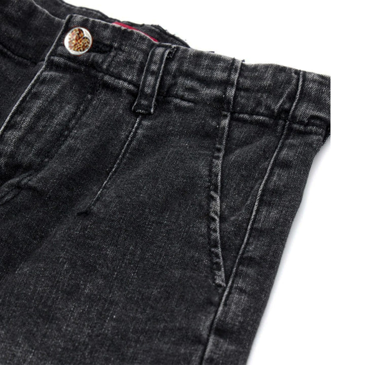 OM Girl Frayed Hems Denim Jeans - TinyTikes.pk